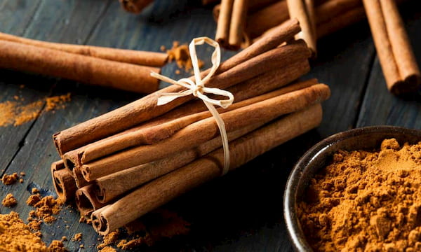  فواید و کاربرد دارچین