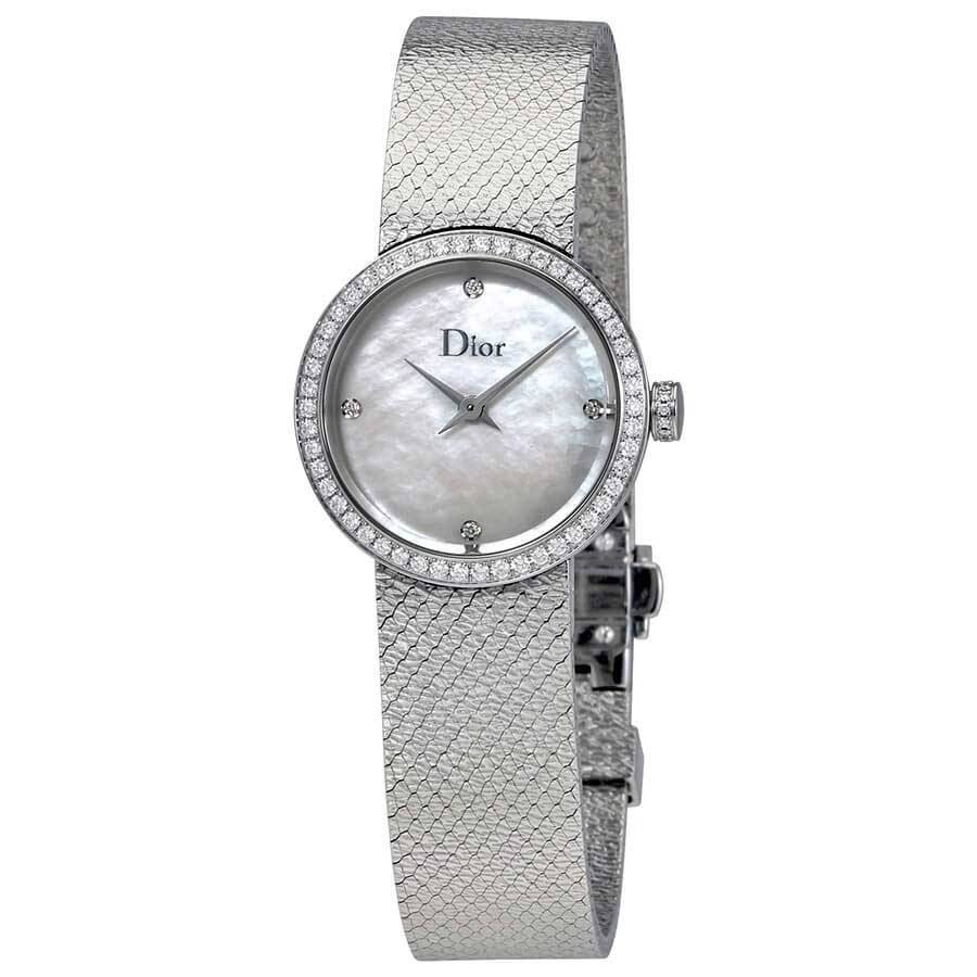 تاریخچه برند لوکس دیور Dior و معرفی برترین محصولات برند دیور تاریخچه برند لوکس دیور Dior و معرفی برترین محصولات برند دیور