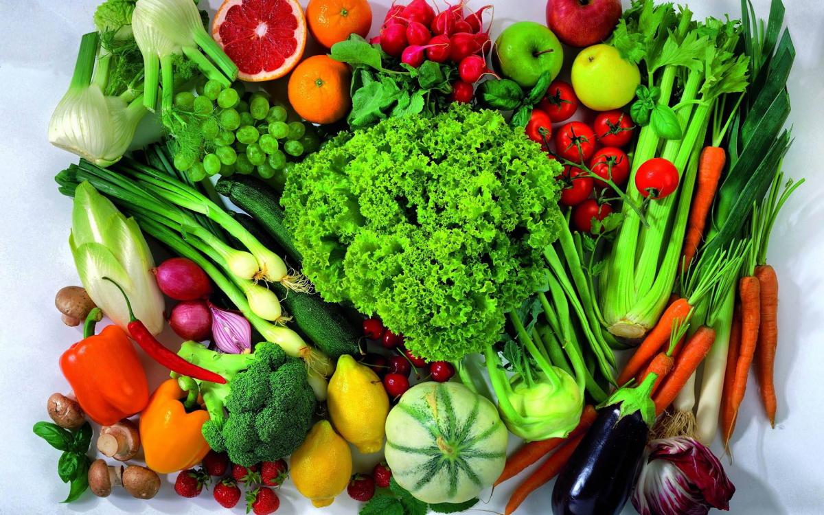 چه غذاهایی برای التهاب مفاصل و زانو درد مفید است