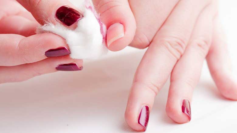 خراب شدن ناخن ها با این کارها